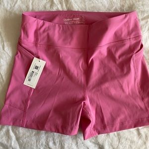 Outdoor Voices Swift Tech 3.5” Pink Bubblegum Shorts NWT